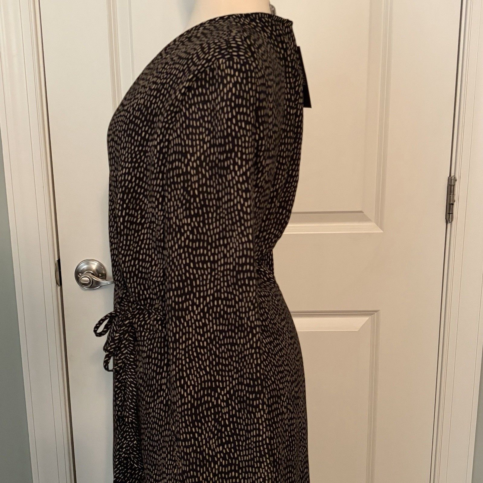 Nwt Amalli Talli Black White Polka Dot Long Sleeve Wrap Maxi Dress Womens Medium — image 8 of 8